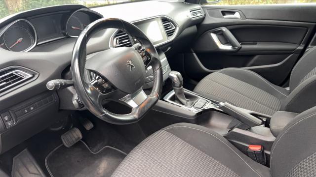 Peugeot 308 image 3