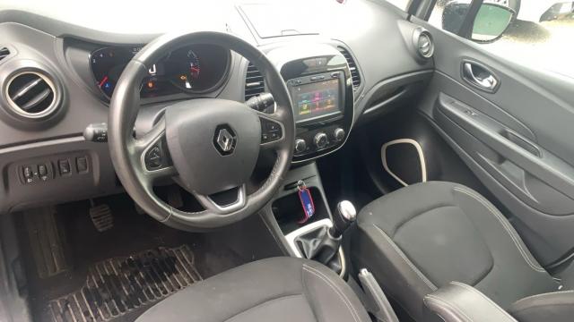 Renault Captur image 2