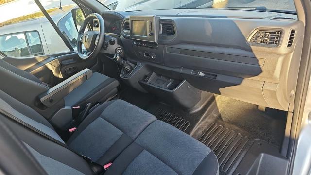 Renault Master image 6
