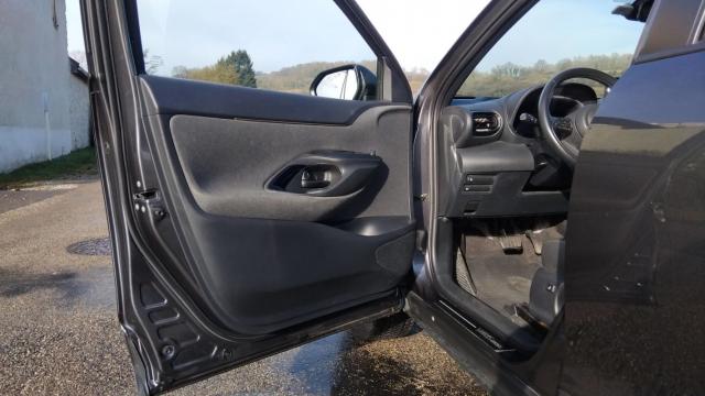 Toyota Yaris Cross image 4