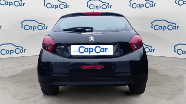 Peugeot 208 image 2