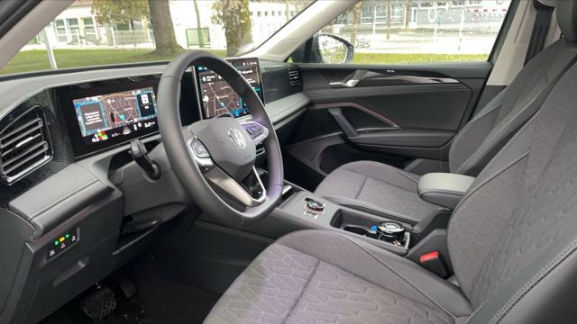 Volkswagen Tiguan image 9