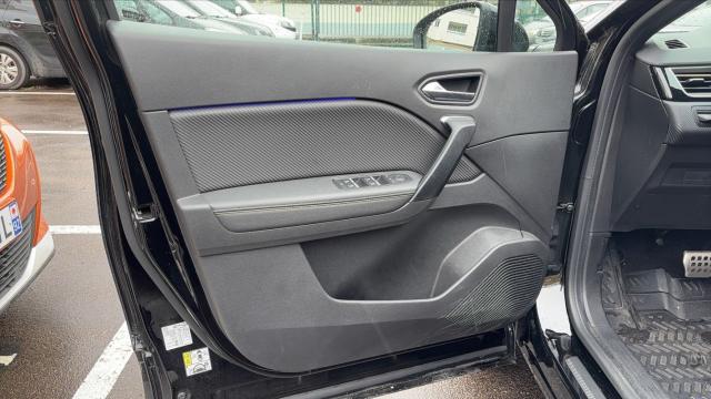 Renault Captur image 8