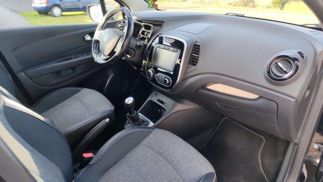 Renault Captur image 8