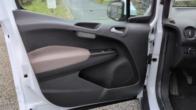 Ford Tourneo image 4