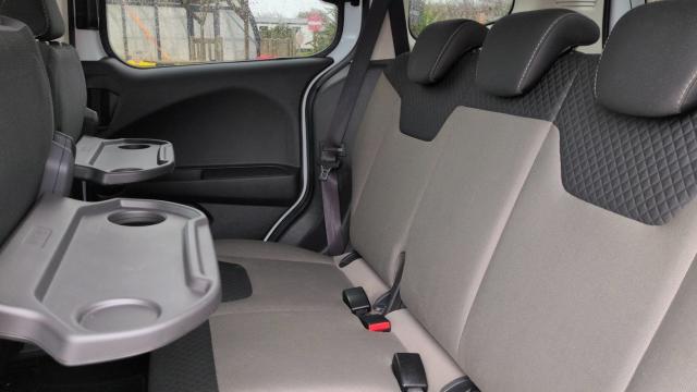 Ford Tourneo image 6