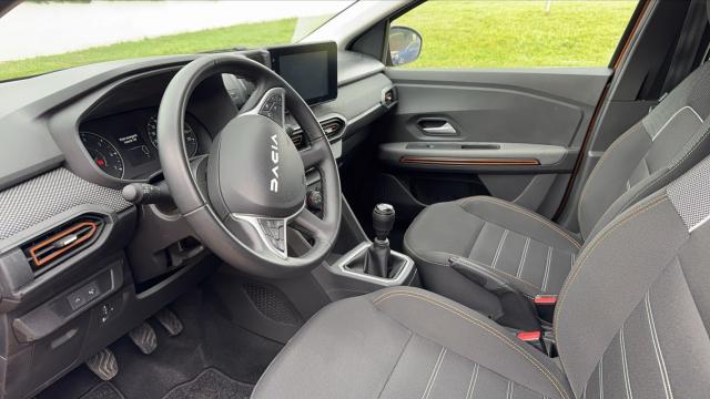 Dacia Sandero image 1