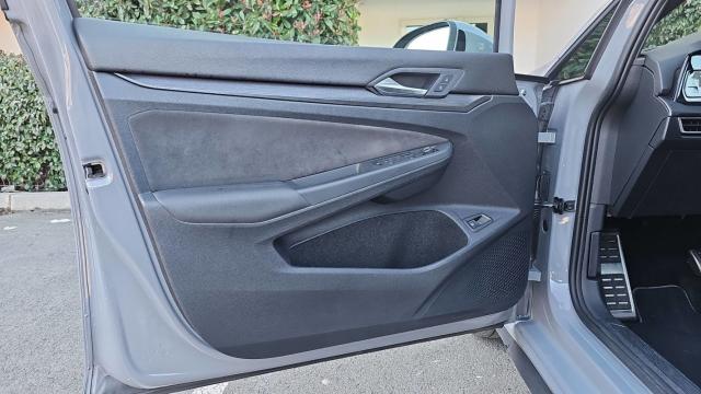 Volkswagen Golf image 7