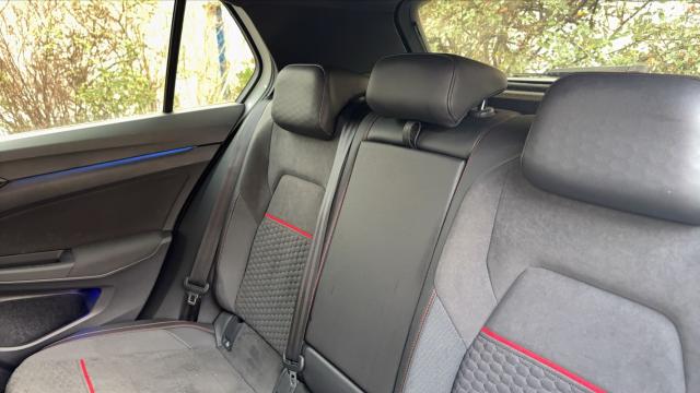 Volkswagen Golf image 7