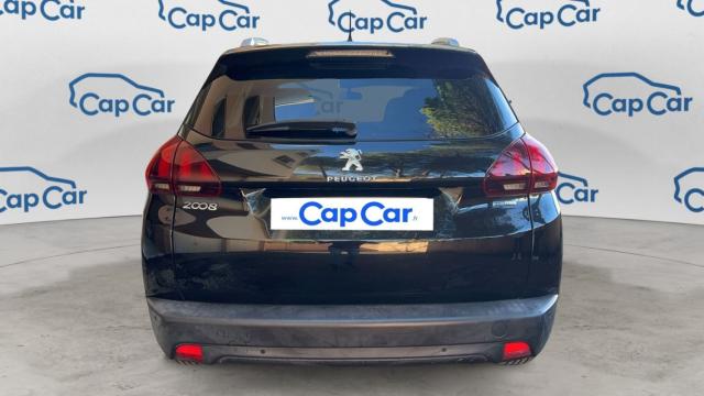 Peugeot 2008 image 2
