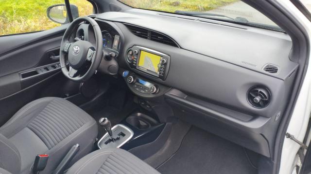 Toyota Yaris image 6