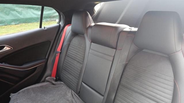 Mercedes Benz Classe Gla image 2