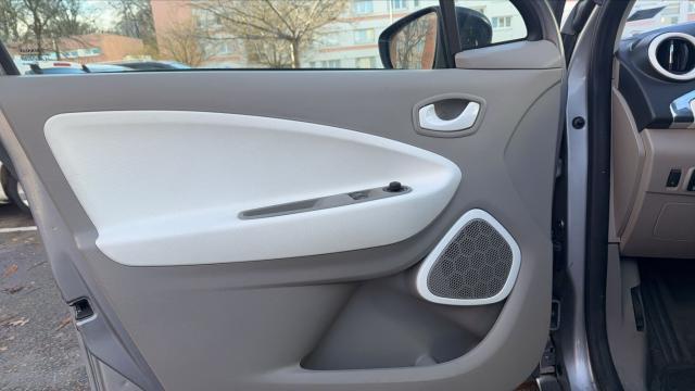 Renault Zoe image 3