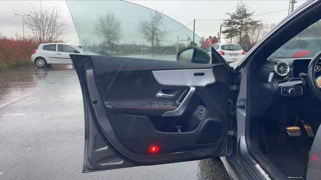 Mercedes Benz Cla Shooting Brake image 8