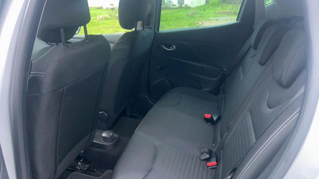 Renault Clio image 8