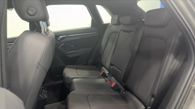 Audi Q3 image 6
