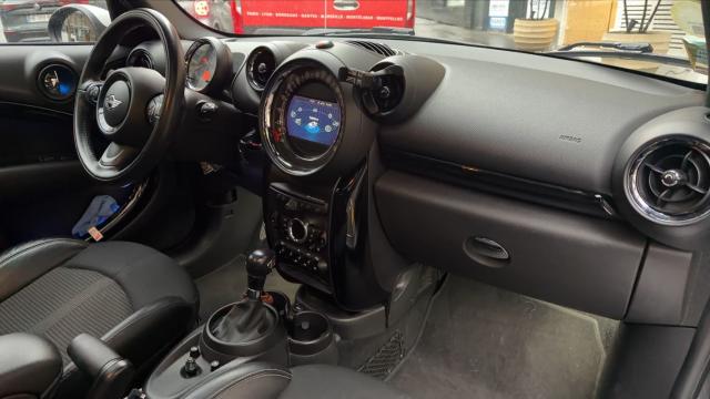 Mini Countryman image 7