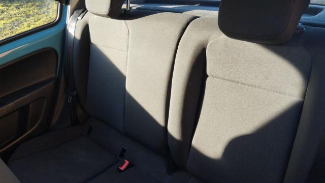 Volkswagen Up! image 8