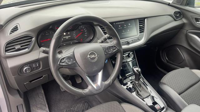 Opel Grandland X image 2