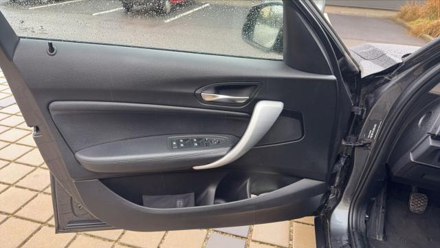 Bmw Série 1 image 3