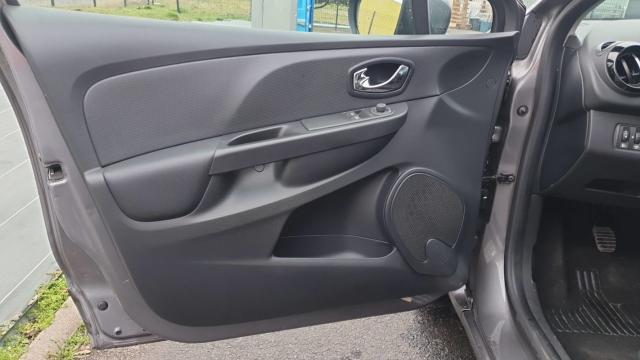 Renault Clio image 1