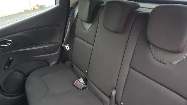 Renault Clio image 9