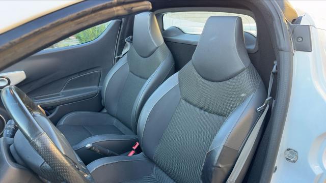 Renault Wind image 4