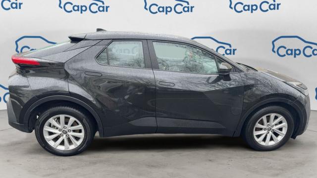 Toyota C-Hr image 8