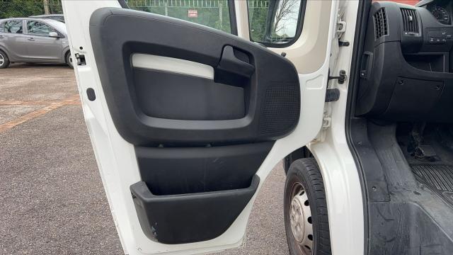 Peugeot Boxer image 7