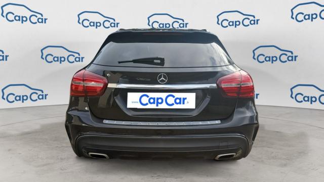 Mercedes Benz Gla image 3