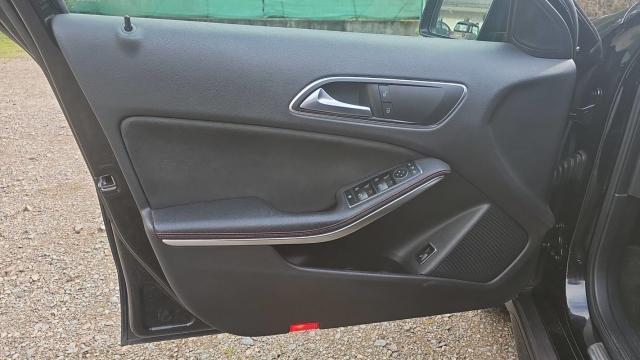 Mercedes Benz Gla image 4