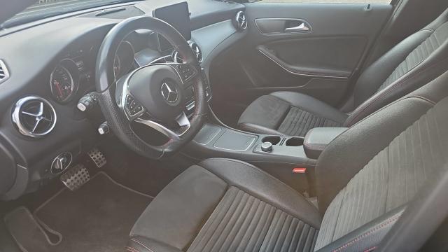 Mercedes Benz Gla image 1