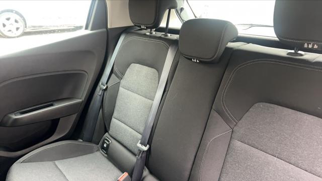 Renault Clio image 9