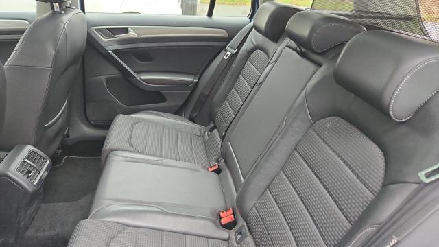 Volkswagen Golf Sw image 3