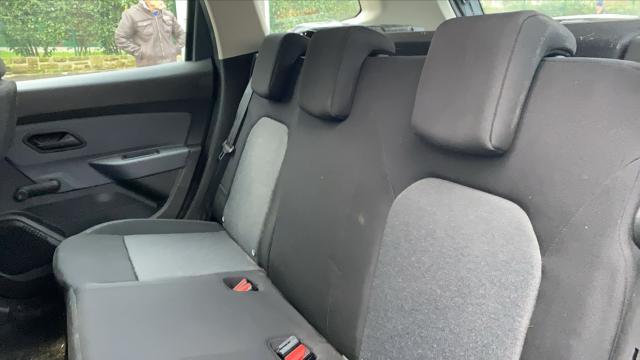 Dacia Duster image 6