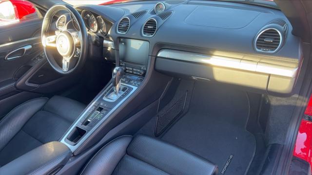 Porsche Boxster image 9