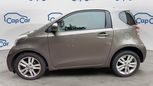 Toyota Iq image 7