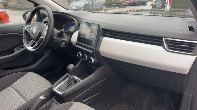 Renault Clio image 2