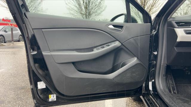 Renault Clio image 9