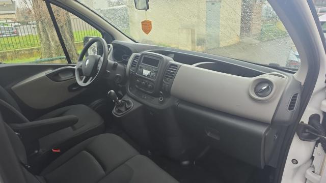 Renault Trafic image 6