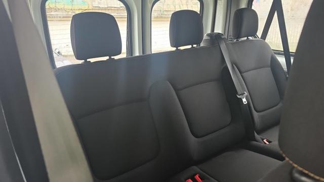 Renault Trafic image 7