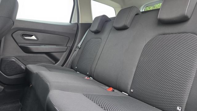 Dacia Duster image 1