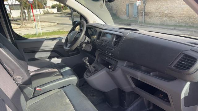 Peugeot Expert image 9