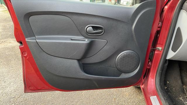 Dacia Sandero image 5