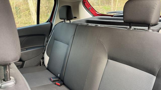 Dacia Sandero image 2