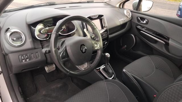Renault Clio image 9