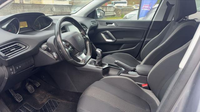 Peugeot 308 image 6