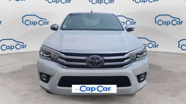 Toyota Hilux image 8