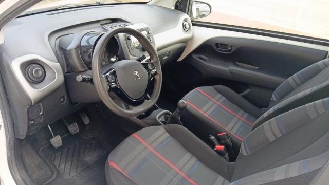 Peugeot 108 image 2