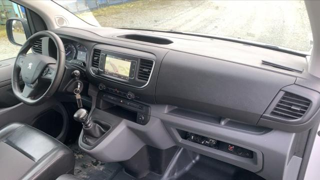 Peugeot Expert image 3